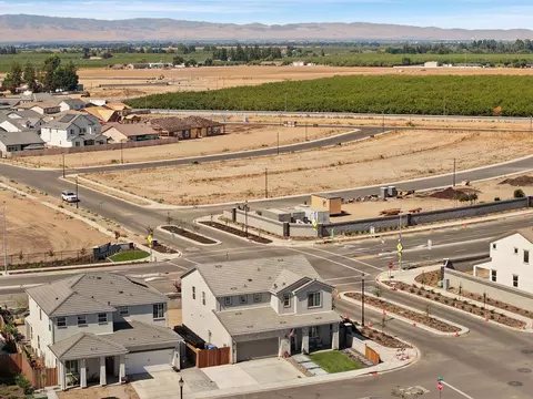 View/Area - 394 Vinal Dr, Manteca, CA 95337 photo 17 of 18