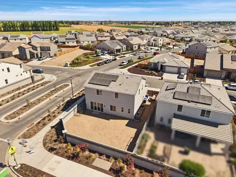 View/Area - 394 Vinal Dr, Manteca, CA 95337 photo 12 of 18