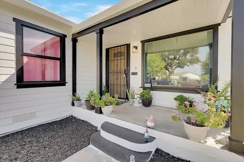 Exterior - 826 Vermont St, Gridley, CA 95948 photo 4 of 10