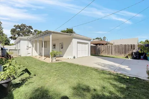 Exterior - 826 Vermont St, Gridley, CA 95948 photo 8 of 10