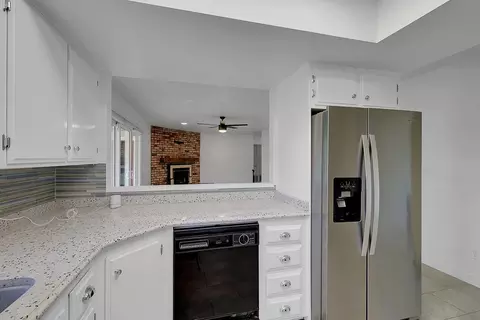 Kitchen - 6789 College Ave, Sutter, CA 95982 photo 5 of 6