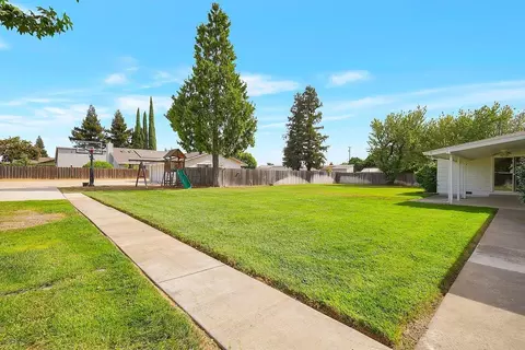 Exterior - 6789 College Ave, Sutter, CA 95982 photo 5 of 21