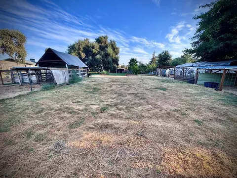 Exterior - 14031 Joy Dr, Galt, CA 95632 photo 15 of 19