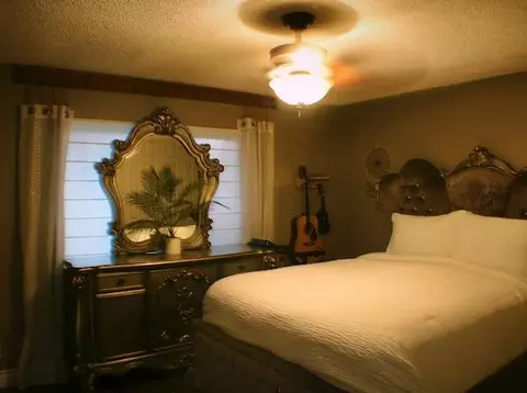 Bedroom - 14031 Joy Dr, Galt, CA 95632 photo 2 of 4