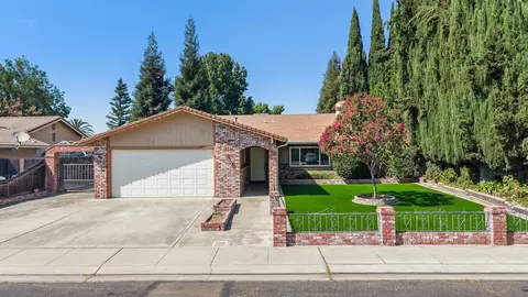 Exterior - 1073 Derby Ct, Manteca, CA 95336 photo 3 of 11