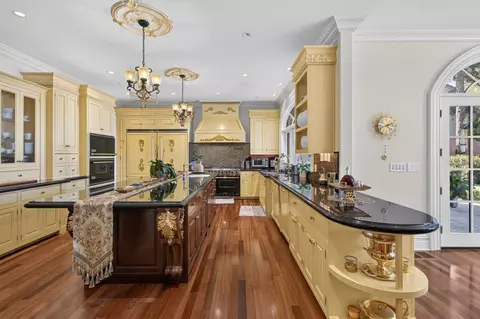 Kitchen - 5021 Jardin Ln, Carmichael, CA 95608 photo 1 of 9