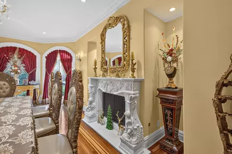 Dining - 5021 Jardin Ln, Carmichael, CA 95608 photo 3 of 6