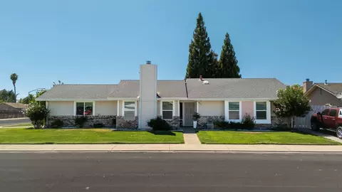 Exterior - 4501 Fallbrook Pl, Salida, CA 95368 photo 3 of 8