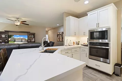 Kitchen - 624 Cistus, Manteca, CA 95337 photo 2 of 4