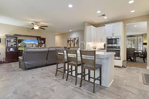 Kitchen - 624 Cistus, Manteca, CA 95337 photo 1 of 4