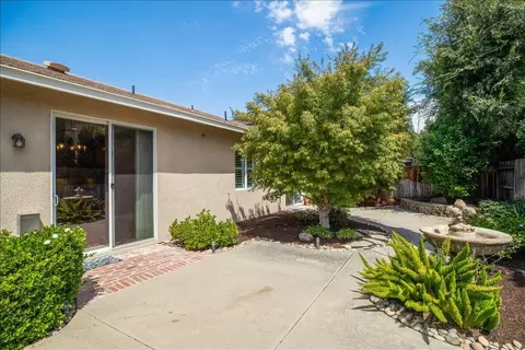 Exterior - 2908 Winged Foot Ct, Modesto, CA 95355 photo 8 of 14