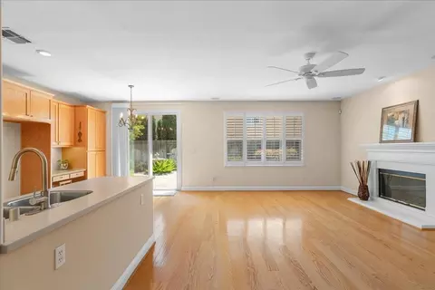 Living - 2908 Winged Foot Ct, Modesto, CA 95355 photo 7 of 14
