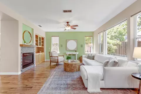 Living - 2589 Hepworth Dr, Davis, CA 95618 photo 3 of 10