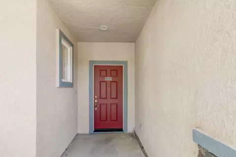 Entry Way - 2589 Hepworth Dr, Davis, CA 95618 photo 1 of 4