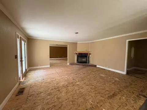 Living - 6098 Quartz Mine Rd, Mountain Ranch, CA 95246 photo 1 of 4