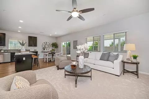 7136 Corvus Cir, Roseville, CA 95747