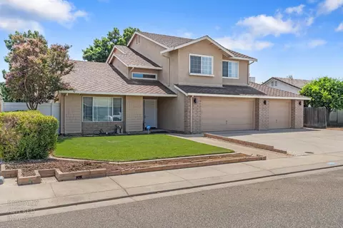 7424 Heathrow Way, Hughson, CA 95326