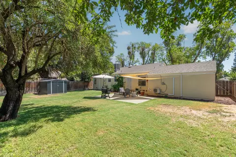 Exterior - 1517 Del Monte Ave, Modesto, CA 95350 photo 2 of 11