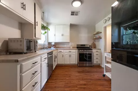 Kitchen - 1517 Del Monte Ave, Modesto, CA 95350 photo 1 of 3