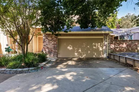 6904 Toluca Ln, Citrus Heights, CA 95621