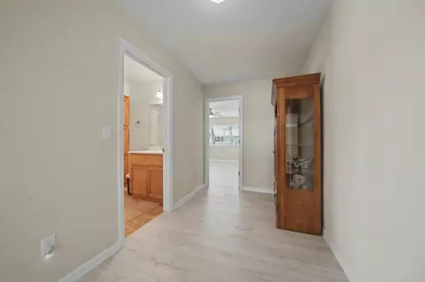 Entry Way - 512 Indian Hill Rd, Copperopolis, CA 95228 photo 6 of 7
