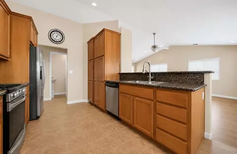 Entry Way - 512 Indian Hill Rd, Copperopolis, CA 95228 photo 2 of 7