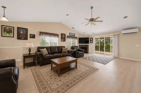 Living - 512 Indian Hill Rd, Copperopolis, CA 95228 photo 2 of 4