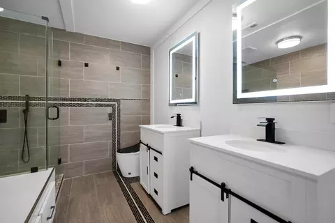 Bath - 440 Northgate Ct, Tracy, CA 95376 photo 4 of 7
