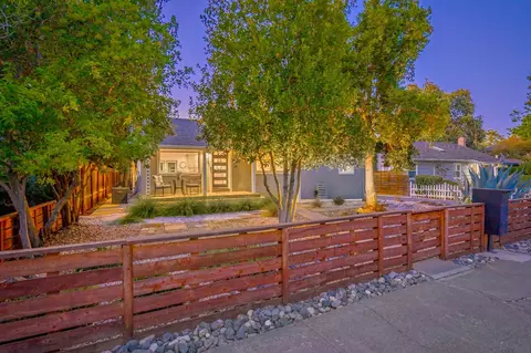Exterior - 435 11th St, Davis, CA 95616 photo 5 of 22