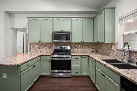 Kitchen - 6221 Pine Needle Ln, Placerville, CA 95667 photo 3 of 4