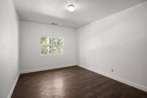 Bedroom - 6221 Pine Needle Ln, Placerville, CA 95667 photo 5 of 6