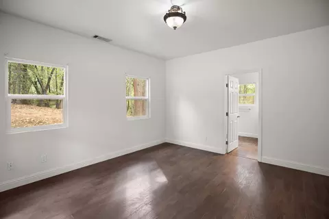 Bedroom - 6221 Pine Needle Ln, Placerville, CA 95667 photo 1 of 7