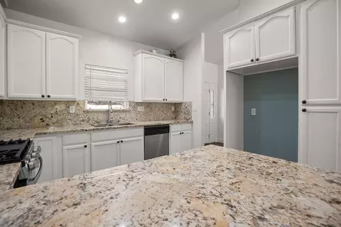 Kitchen - 6221 Pine Needle Ln, Placerville, CA 95667 photo 5 of 5