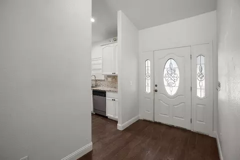 Entry Way - 6221 Pine Needle Ln, Placerville, CA 95667 photo 1 of 5