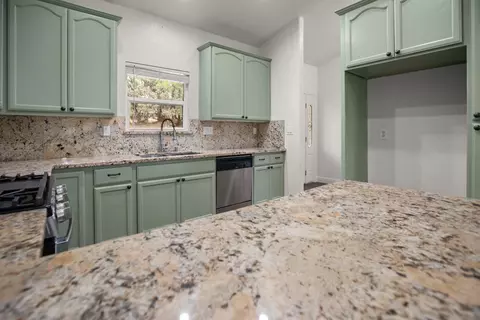 Kitchen - 6221 Pine Needle Ln, Placerville, CA 95667 photo 4 of 4