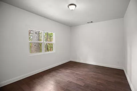 Bedroom - 6221 Pine Needle Ln, Placerville, CA 95667 photo 5 of 7