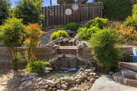 Exterior - 1637 Seven Fls, Modesto, CA 95355 photo 6 of 8