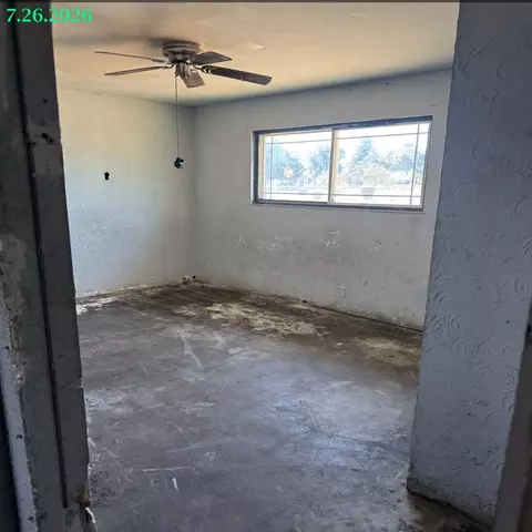 Bedroom - 802 Tamarack, Willows, CA 95988 photo 2 of 4
