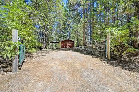 Exterior - 6221 State Highway 193, Georgetown, CA 95634 photo 4 of 32