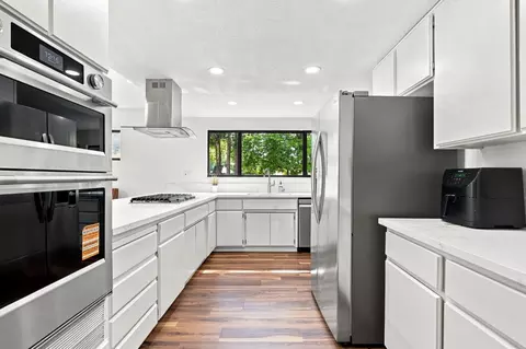 Kitchen - 4035 Silver St, Rocklin, CA 95677 photo 3 of 5