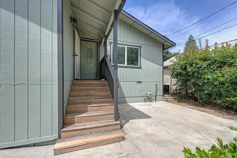 Exterior - 516 Whiting St, Grass Valley, CA 95945 photo 17 of 18