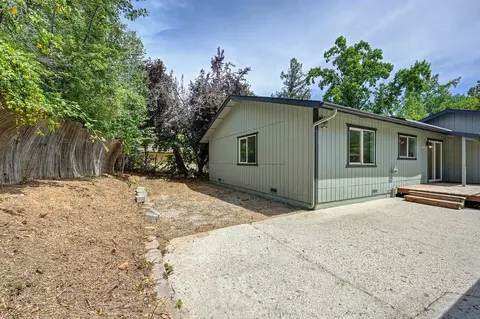 Exterior - 516 Whiting St, Grass Valley, CA 95945 photo 11 of 18