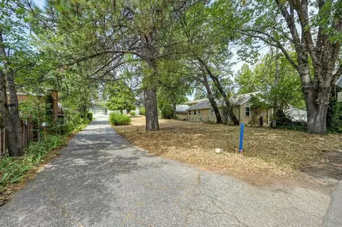 Exterior - 516 Whiting St, Grass Valley, CA 95945 photo 16 of 18
