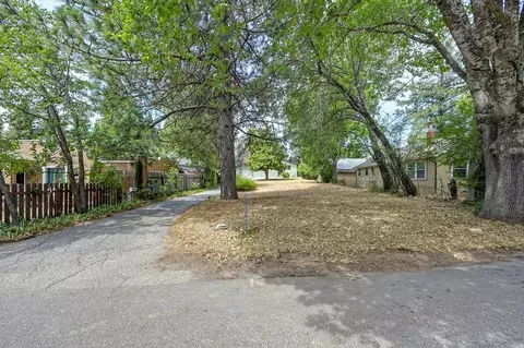 Exterior - 516 Whiting St, Grass Valley, CA 95945 photo 15 of 18