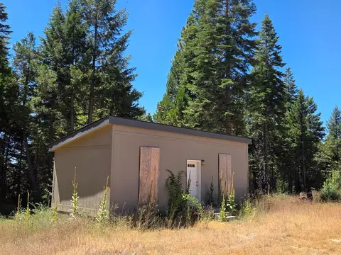 23133 Back Bone Pl, Nevada City, CA 95959