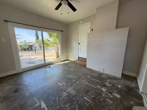 Living - 2351 Ridge Rd, Modesto, CA 95358 photo 7 of 7
