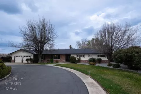 Exterior - 16012 Sycamore Ave, Patterson, CA 95363 photo 5 of 5