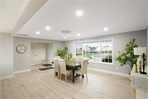 Dining - 16012 Sycamore Ave, Patterson, CA 95363 photo 1 of 1