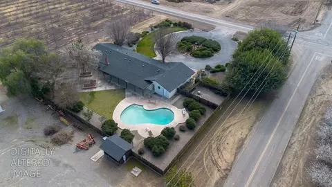 View/Area - 16012 Sycamore Ave, Patterson, CA 95363 photo 4 of 5