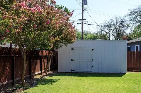 Exterior - 1509 Lorainne Ave, Modesto, CA 95350 photo 12 of 17